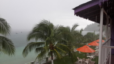 Hoy Amanecio lloviendo Angelicalmente